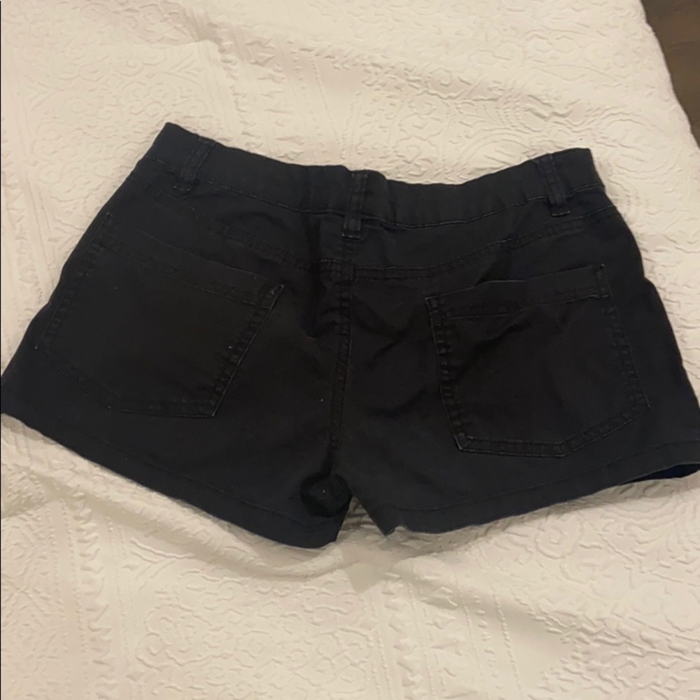 Shorts - Picture 2 of 2